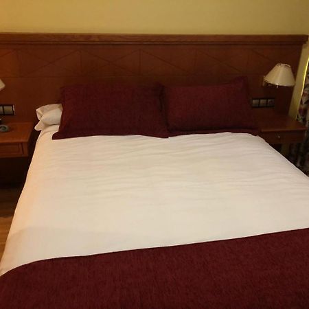Hotel Camino Real Arcahueja Buitenkant foto