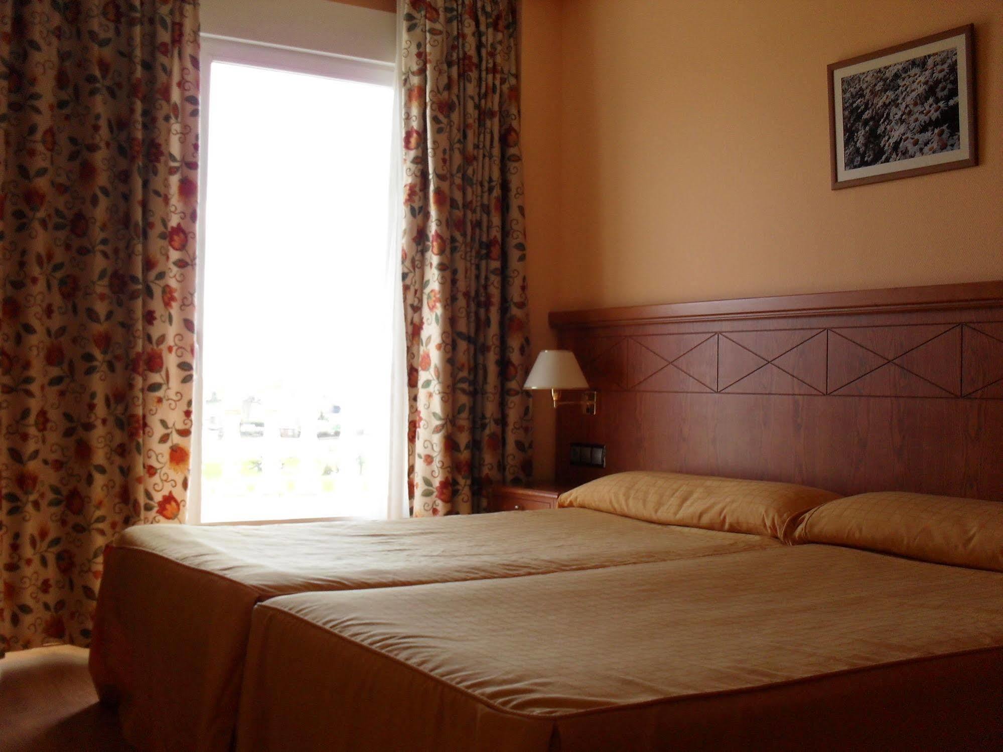 Hotel Camino Real Arcahueja Buitenkant foto