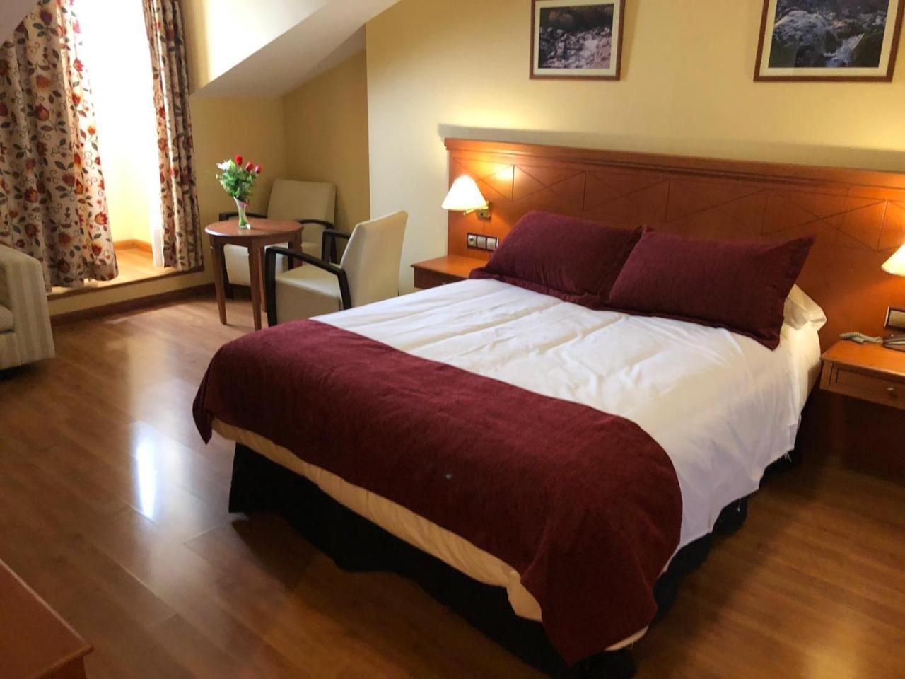 Hotel Camino Real Arcahueja Buitenkant foto